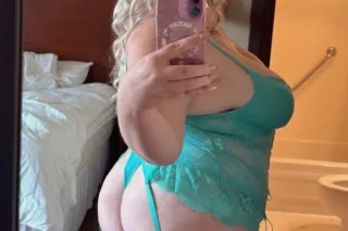 First Time Here. Blue Eyes & Big Tits 💋 Curvy Blonde Tight & Wet 💦 - Image 5