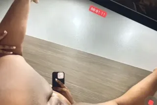 Slippery when wet💦💦 - 27 - Image 4