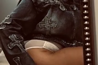 *ೃ༄.`✵•.,✵✵.｡.✰ LETS NOT PLAY GAMES COME TREAT YOURSELF 🫶🏽🥰🌺𝕍𝕆𝕃𝕌ℙ𝕋𝕌𝕆𝕌𝕊 𝔼𝔹𝕆ℕ𝕐🌺🌺🌺 𝕌𝕃𝕋𝕀𝕄𝔸𝕋𝔼 ℙ𝕃𝔼𝔸𝕊𝕌ℝ𝔼 + ℝ𝔼𝕃𝔸𝕏𝔸𝕋?? - Image 1